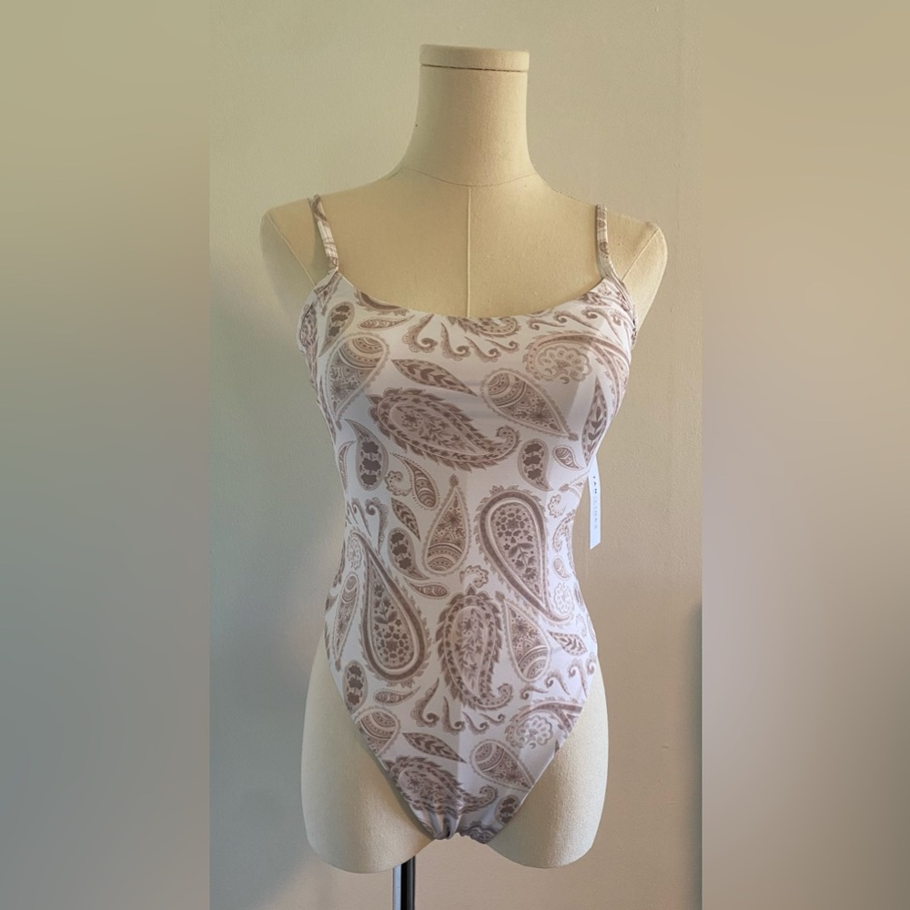 One piece high thigh swimsuit